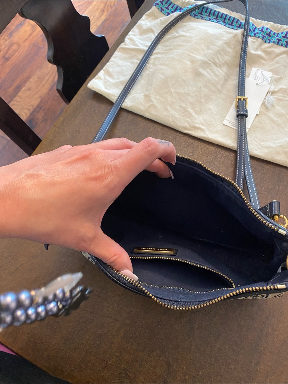 Tory Burch Navy and Beige Logo Jacquard Shoulder Bag - Picture 8 of 8
